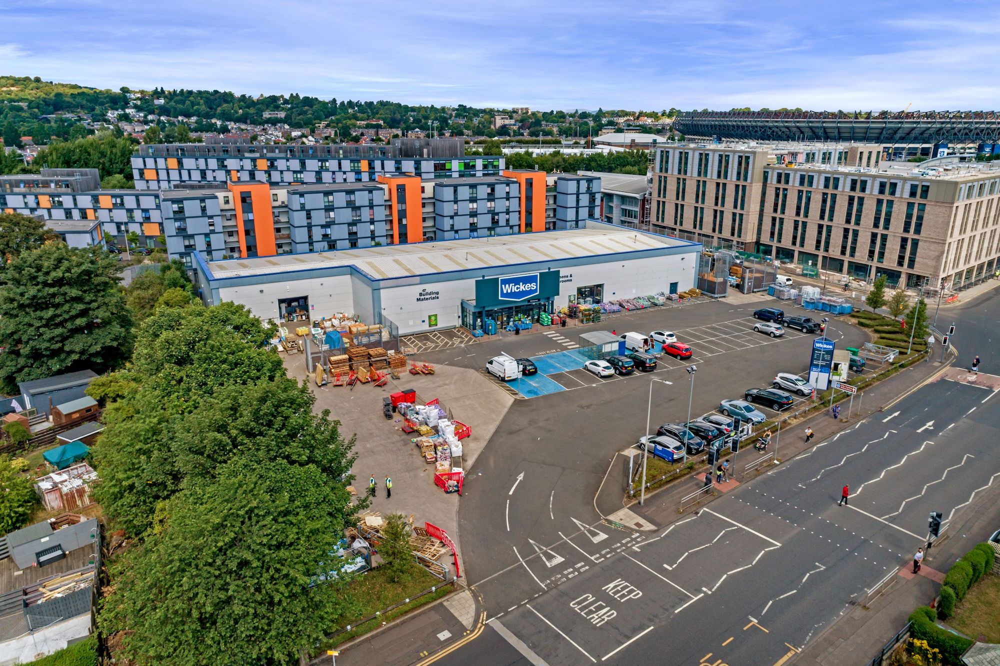 Edinburgh’s Wickes building sells in £6m deal Scottish Financial News
